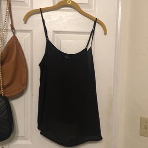 Flowy Great Condition adjustable straps